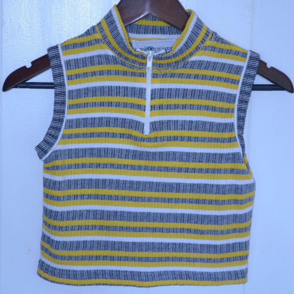 Vintage Zip Crop